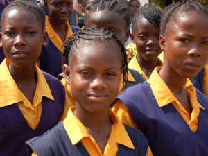 Liberia_schoolgirls