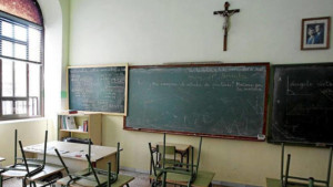 Lomce-dispara-alumnos-Religion-bachillerato_907120002_102665523_667x375