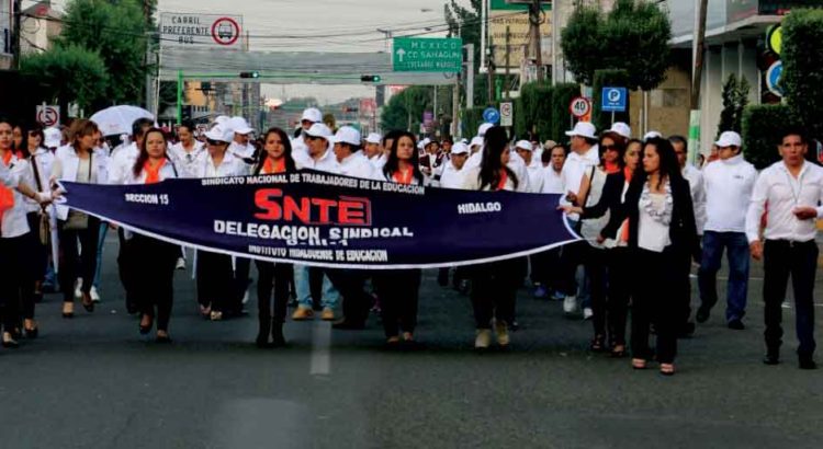 Resultado de imagen para mexico Sindicato Nacional de Trabajadores de la Educación