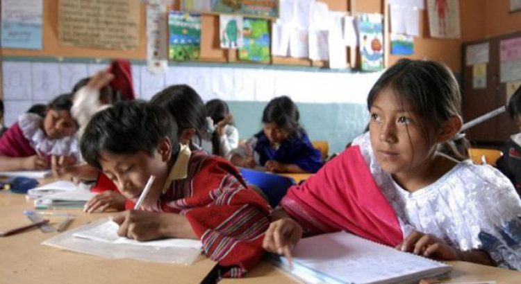 Venezuela: Educación Intercultural bilingüe garantiza el derecho a la  identidad – OtrasVocesenEducacion.org